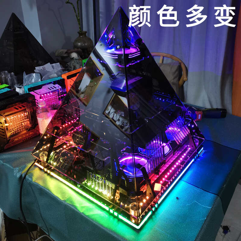 Black Crystal Pyramid Chassis  - đánh giá và giá Retro Gaming Pc Case